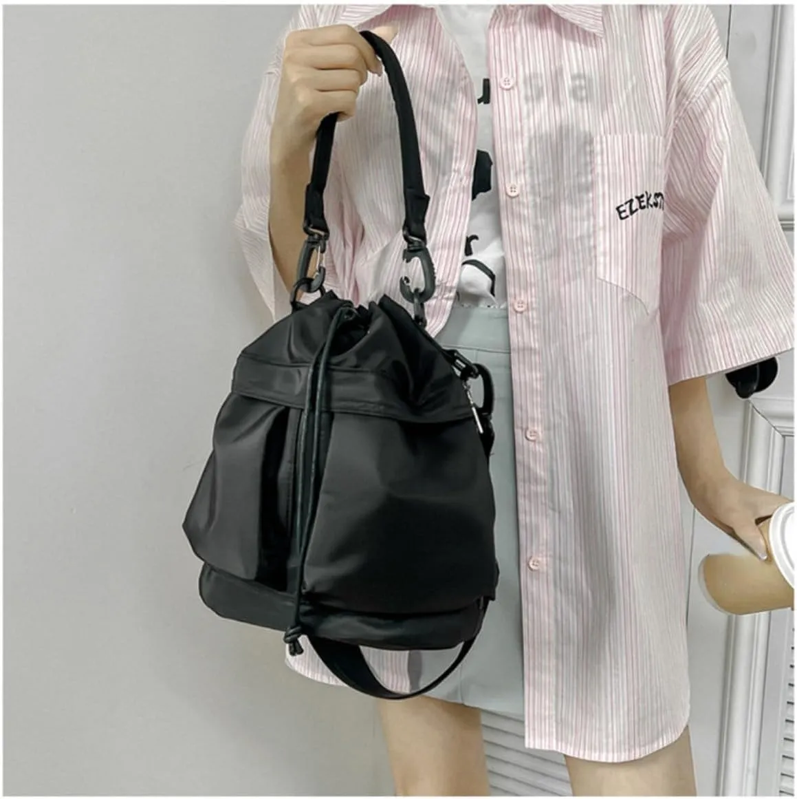 Chic Sporty Shoulder Bag Crossbody Bucket Bag Nylon Tote with Trendy Drawstring - Casual Carryall