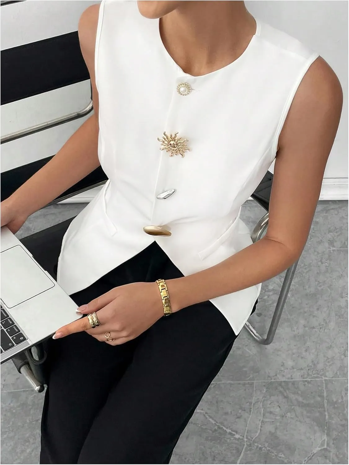 GORGLITTER Women's Metal Pearl Blazer Vest Dressy Sleeveless Fashion Vests Top Business Casual Work Tops