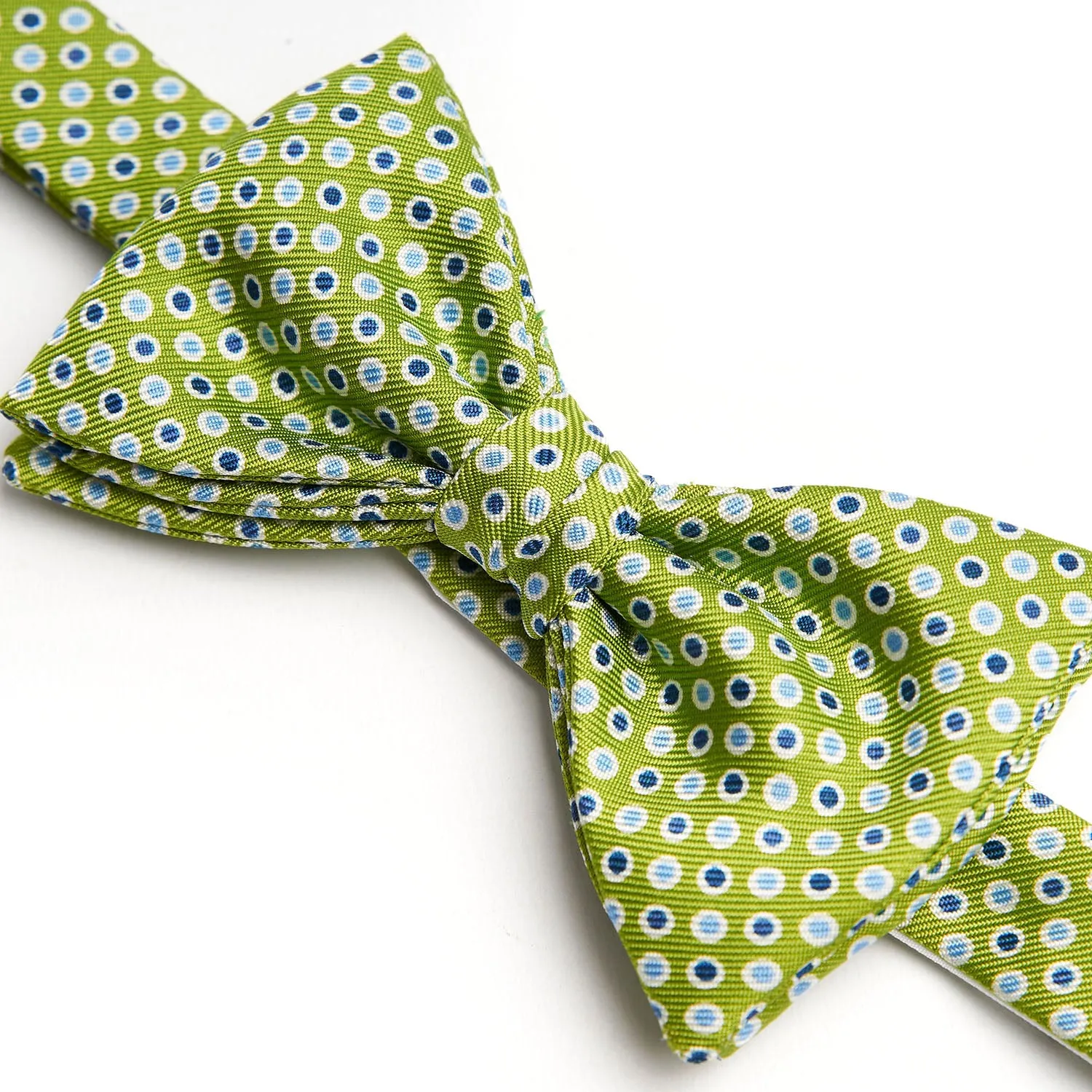 LIGHT GREEN PRE-KNOTTED SILK BOWTIE