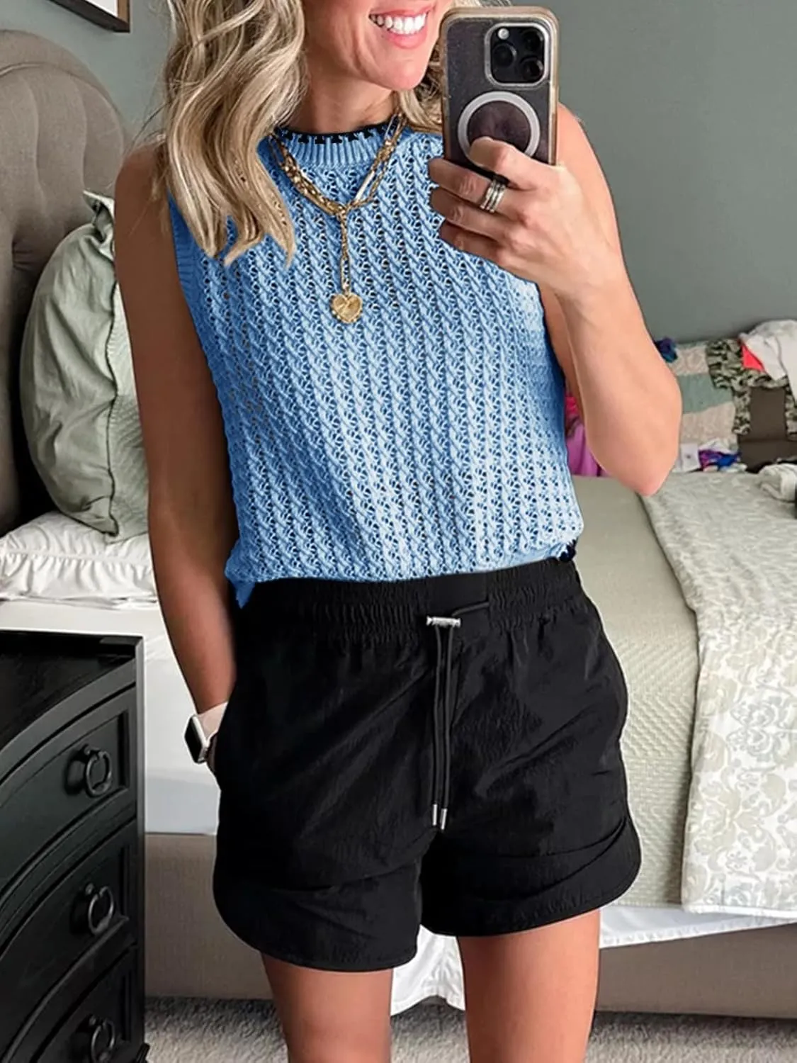 Saodimallsu Womens Sleeveless Knit Sweater Vest Crochet Color Block Stitched Crew Neck Cropped Casual Tops
