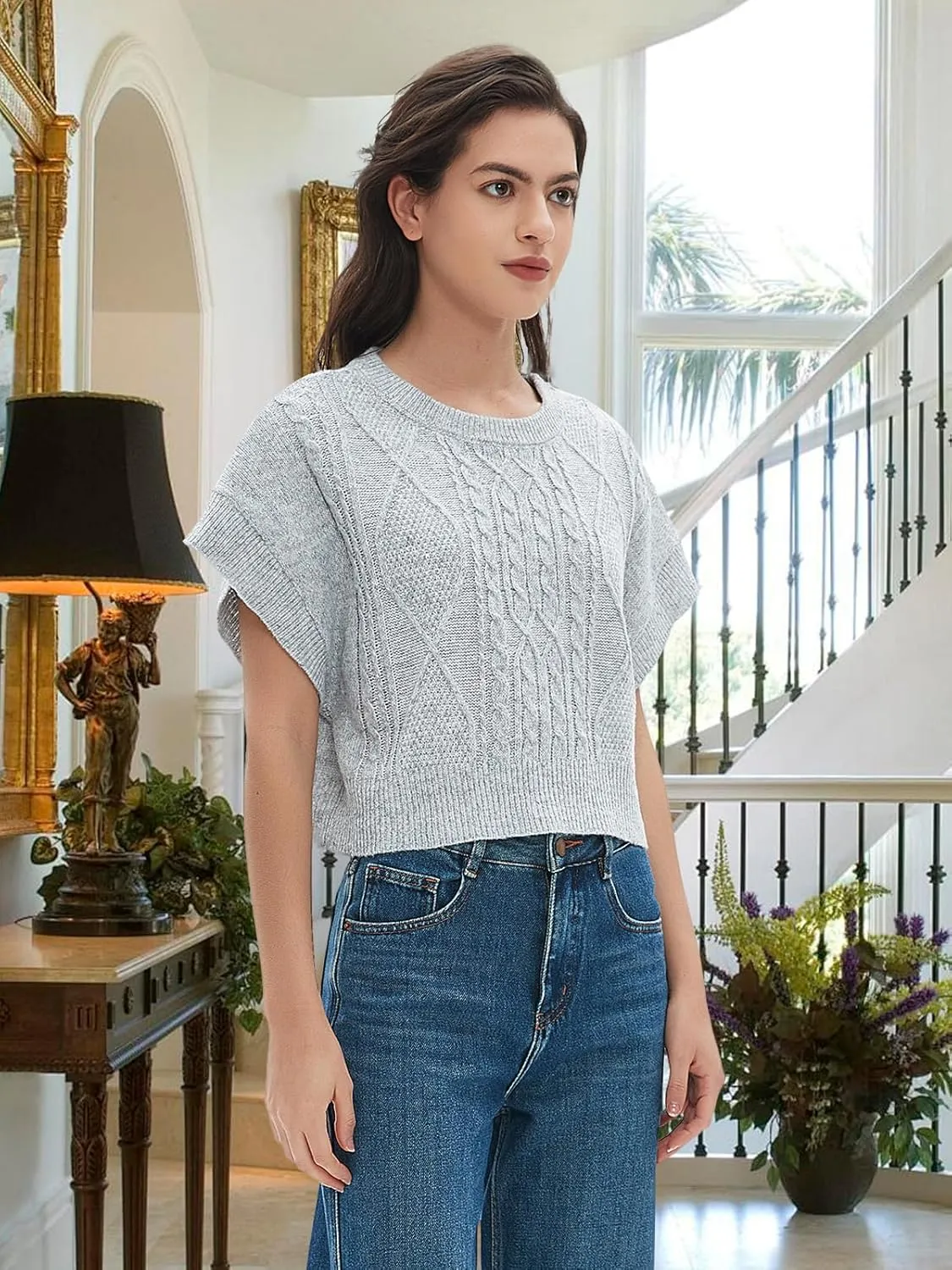 Women Sweater Vest Crewneck Trendy Cap Sleeve Crop Knit Vests Casual Loose Fit Lightweight Tops