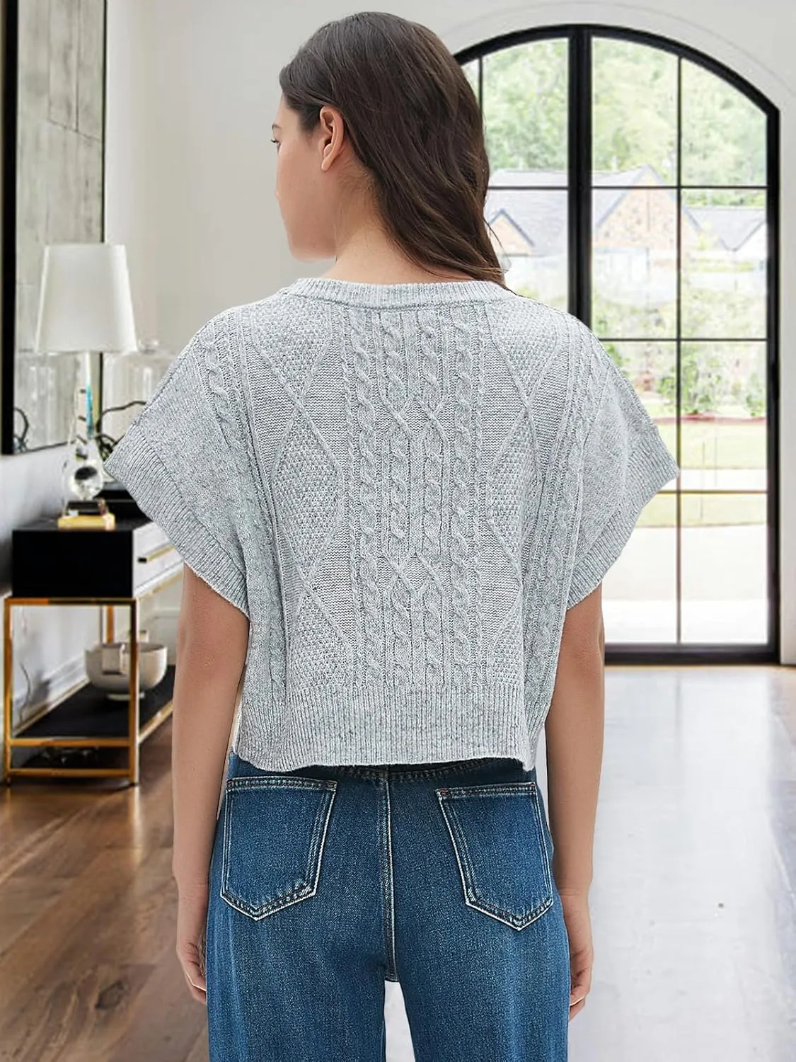 Women Sweater Vest Crewneck Trendy Cap Sleeve Crop Knit Vests Casual Loose Fit Lightweight Tops